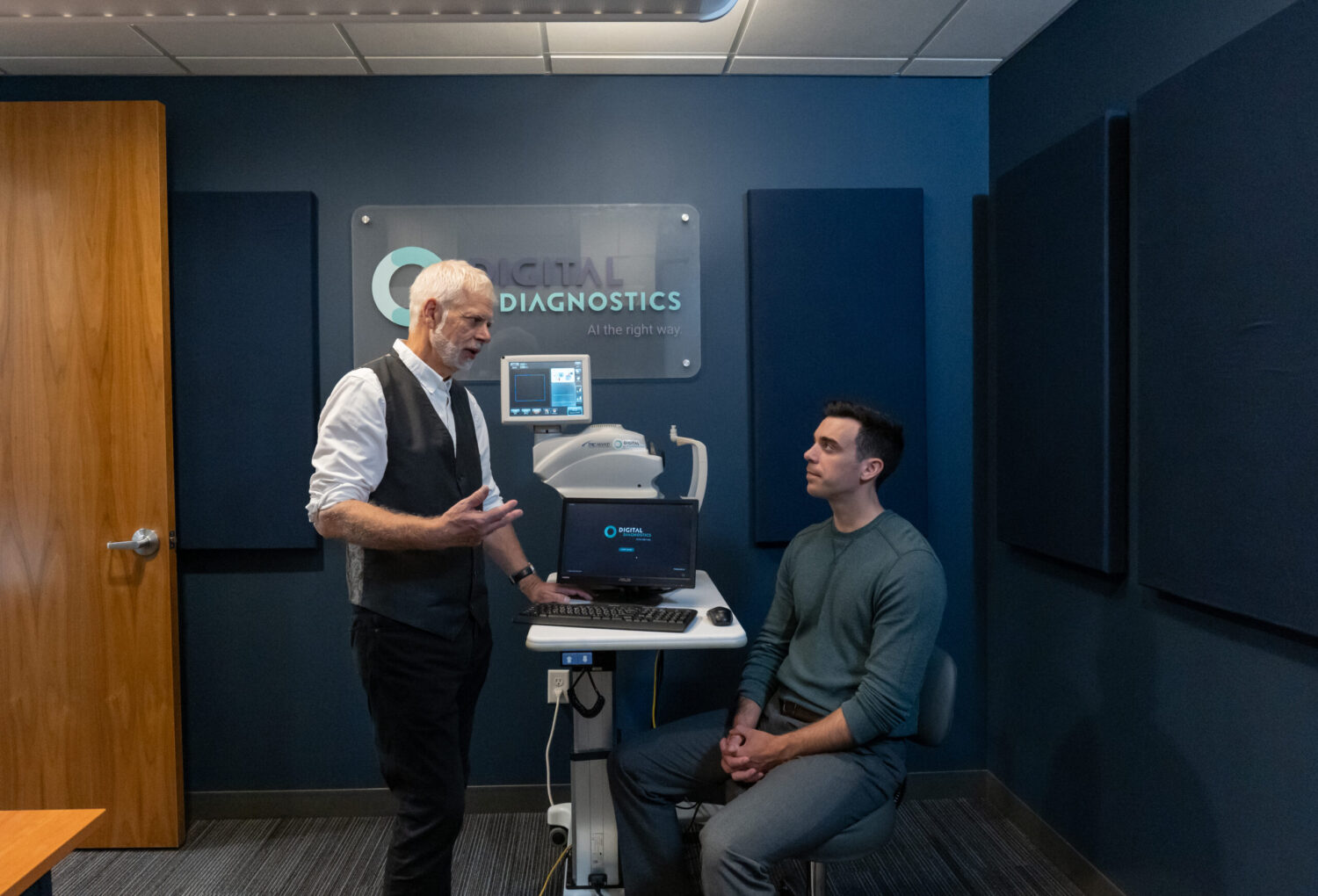 Dr Abramoff with Patient