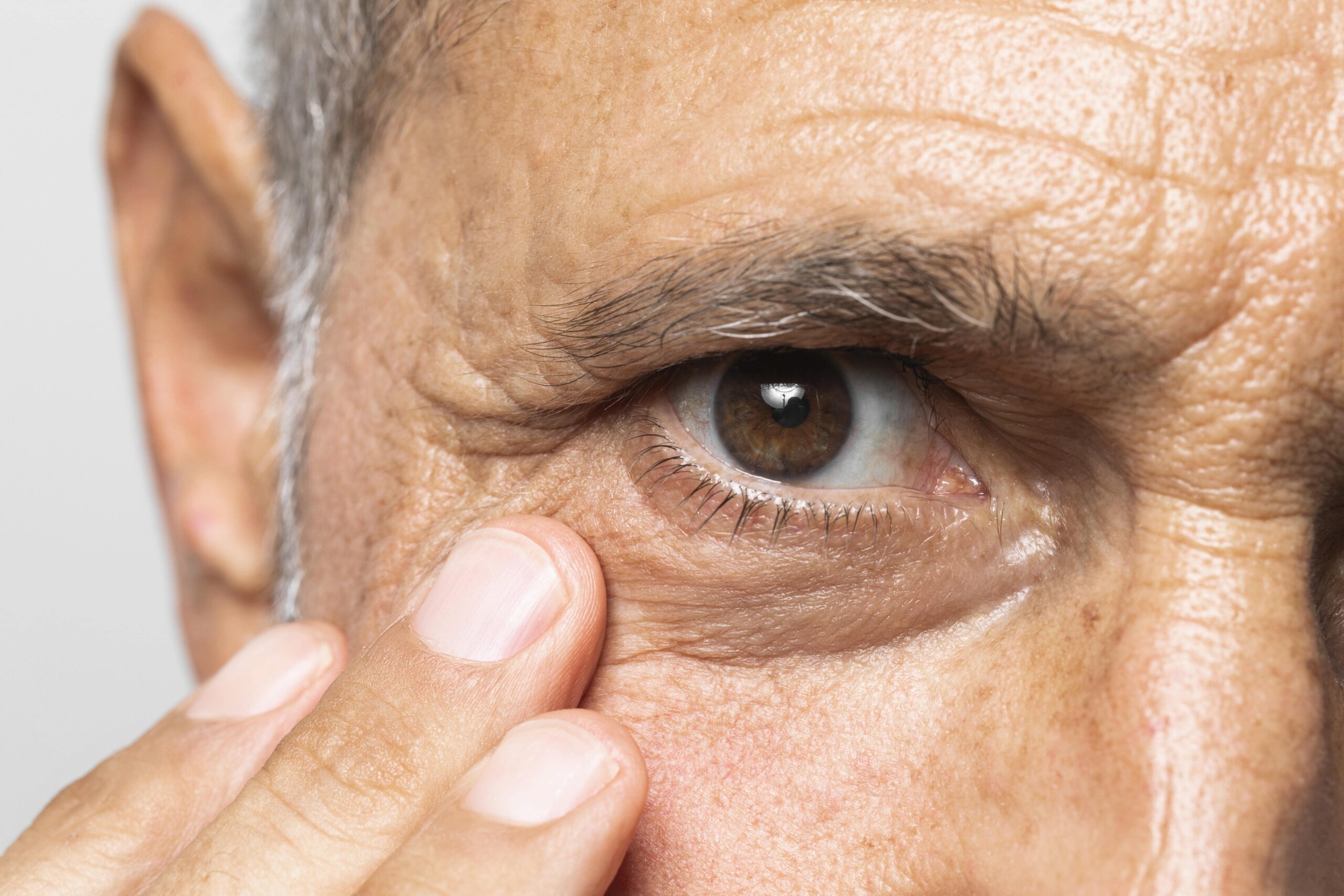 What your patients can expect during a diabetic retinopathy exam